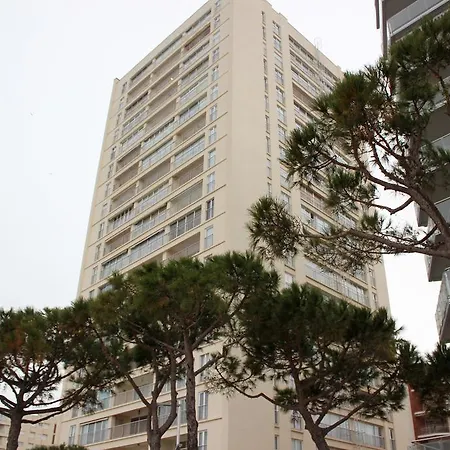 Sun Tower Beach Apartment